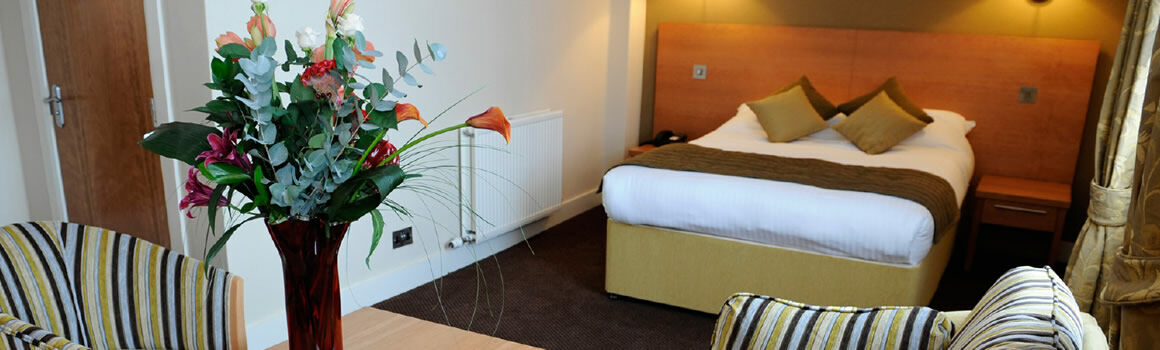 Golden Lion Hotel Стерлинг Экстерьер фото
